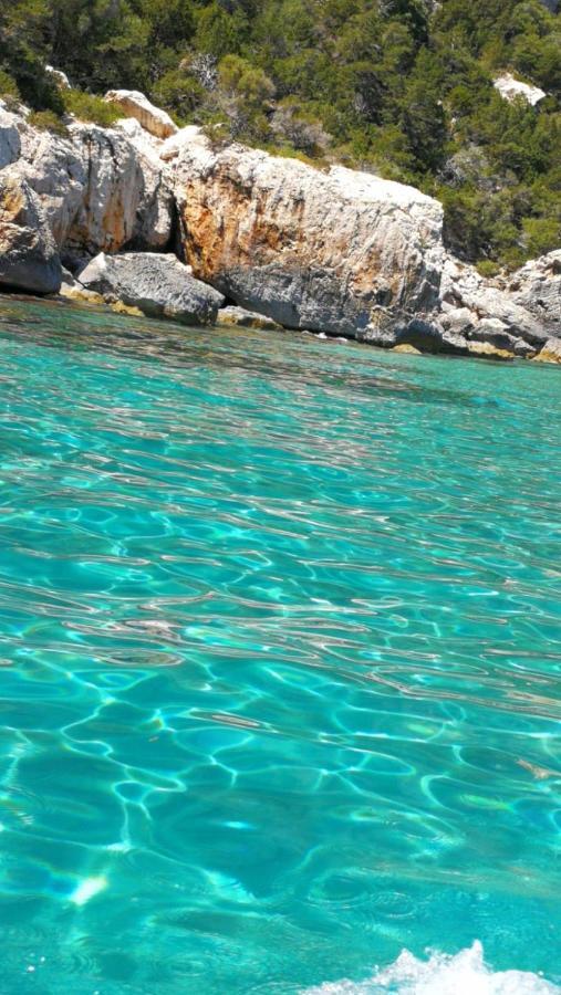 Bilocale Allegro Apartamento Cala Gonone Exterior foto