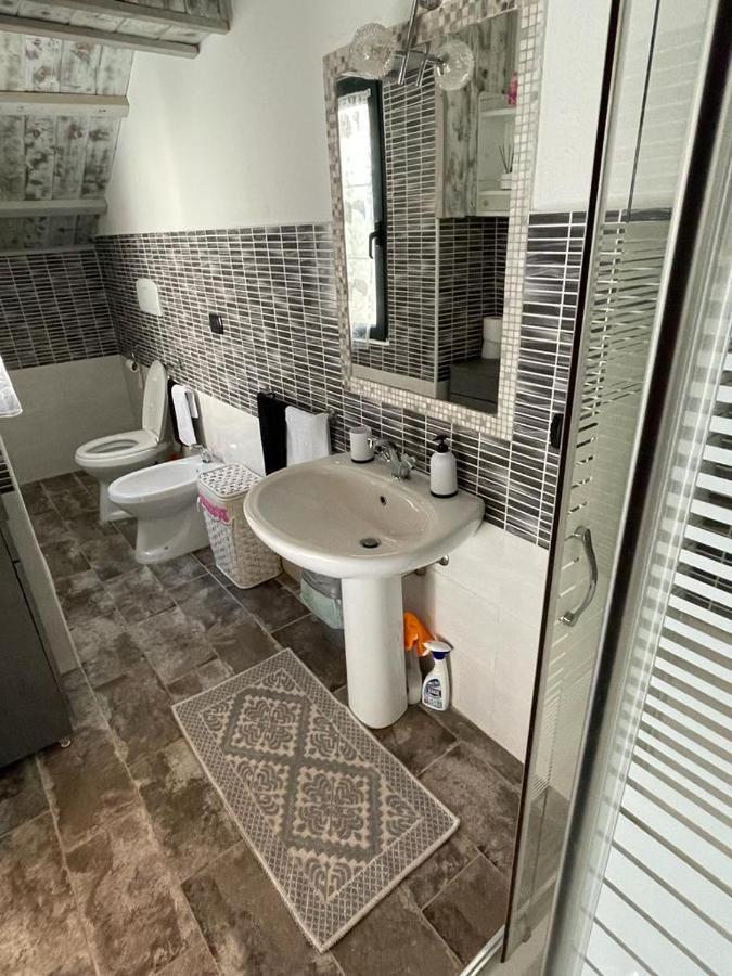Bilocale Allegro Apartamento Cala Gonone Exterior foto